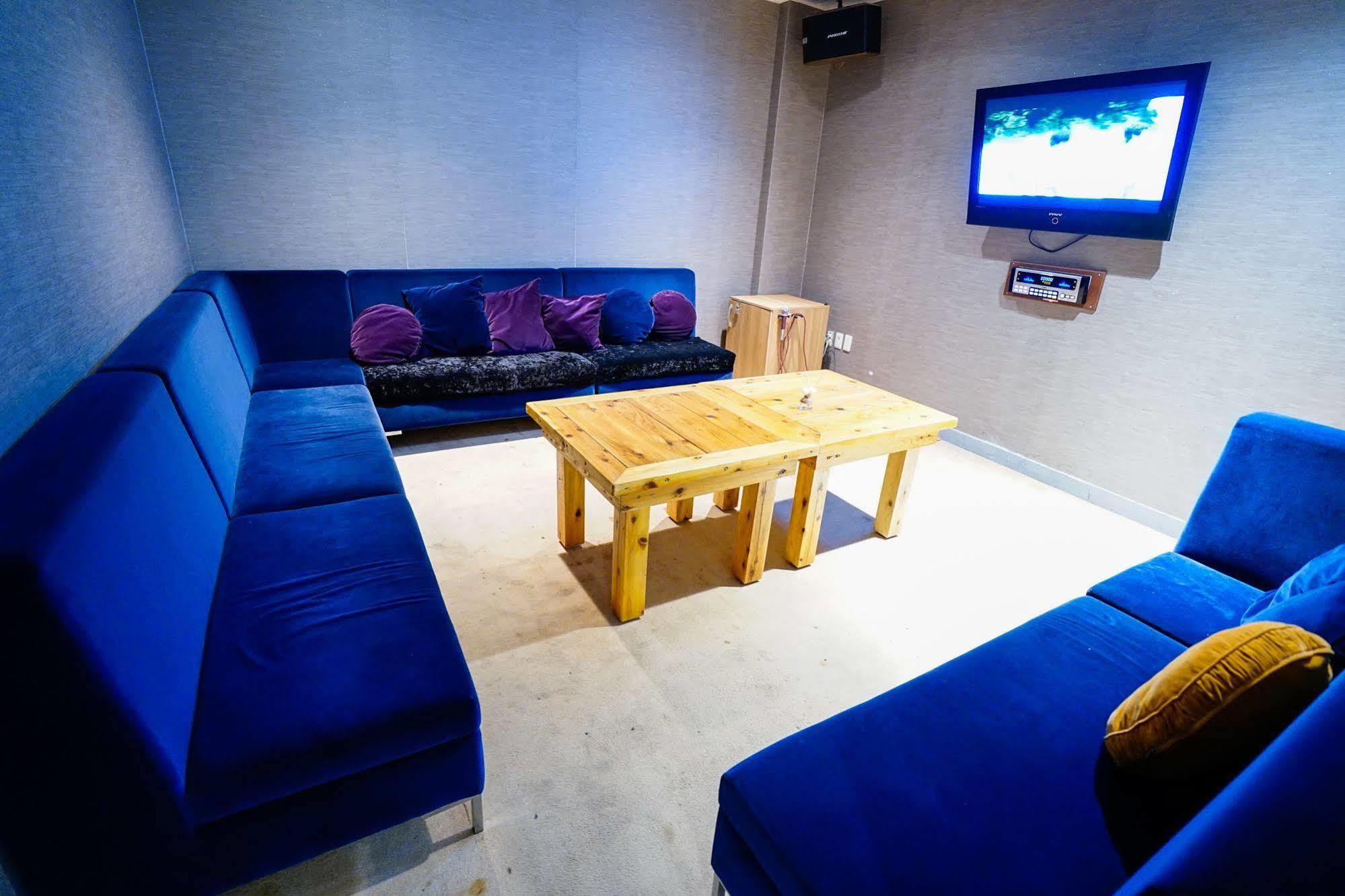 Lake Hills Jeju Resort Seogwipo Zewnętrze zdjęcie